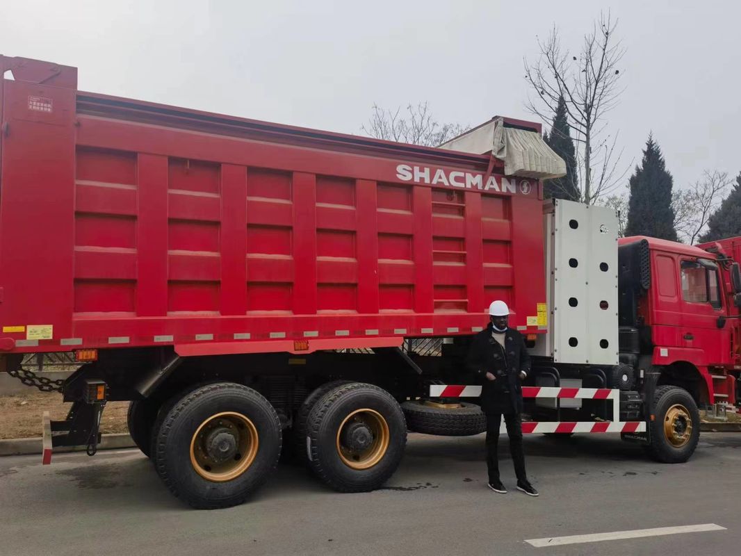 90 ton ciężki ciężarówka 6x4 SHACMAN CNG ciężarówka czerwona F3000 6x4 380 EuroV