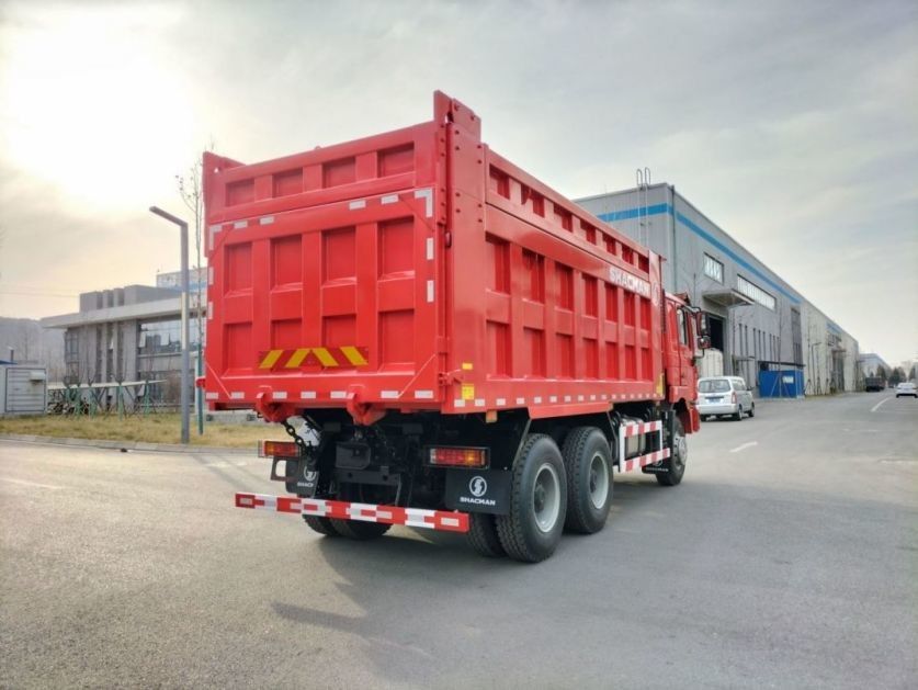 SHACMAN F3000 Kierownicza Wyrzucacz 6x4 WP10.380hp EuroII Czerwony 10 opon z 5175mm