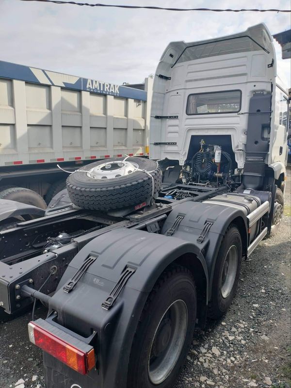 SHACMAN ciągnik 10-kołowy Shacman ciężarówka ciągnik 430hp Diesel używany ciągnik ciężarówka