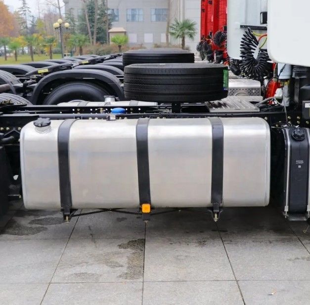 SHACMAN Pojemnik kontenerowy Ciężarówka X3000 4 * 2 Port Terminal Traktor 420hp CUMMINS marka silnika