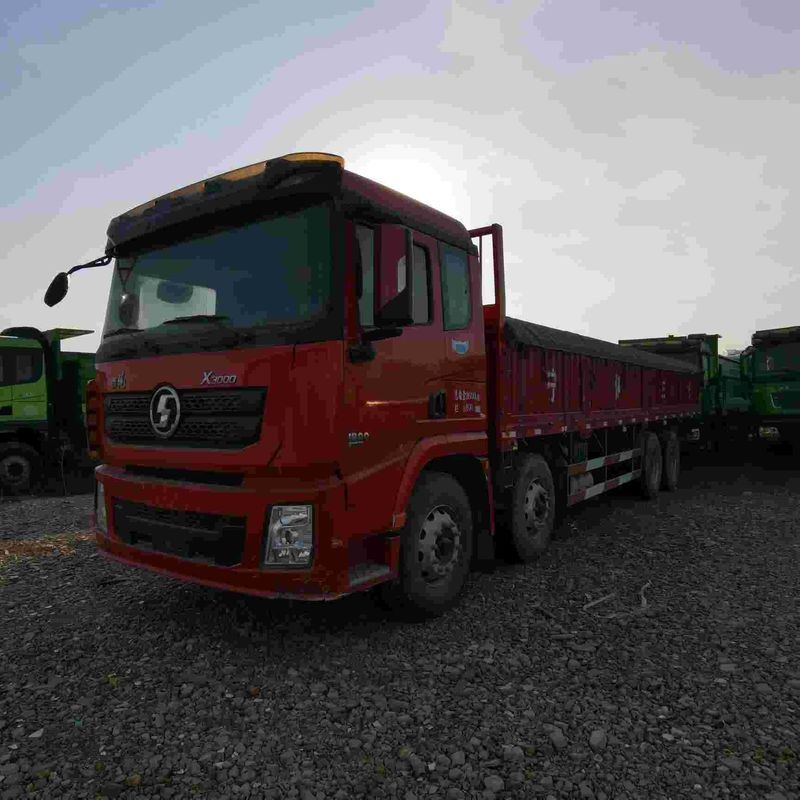 Pojazd ciężarowy SHACMAN X3000 6x4 340KW Euro II Biały 10-kołowy