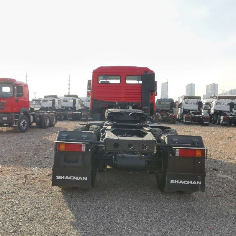 Czerwony SHACMAN F3000 375HP Euro V 6 Koła Głowa ciągnika 4x2 WEICHAI silnik