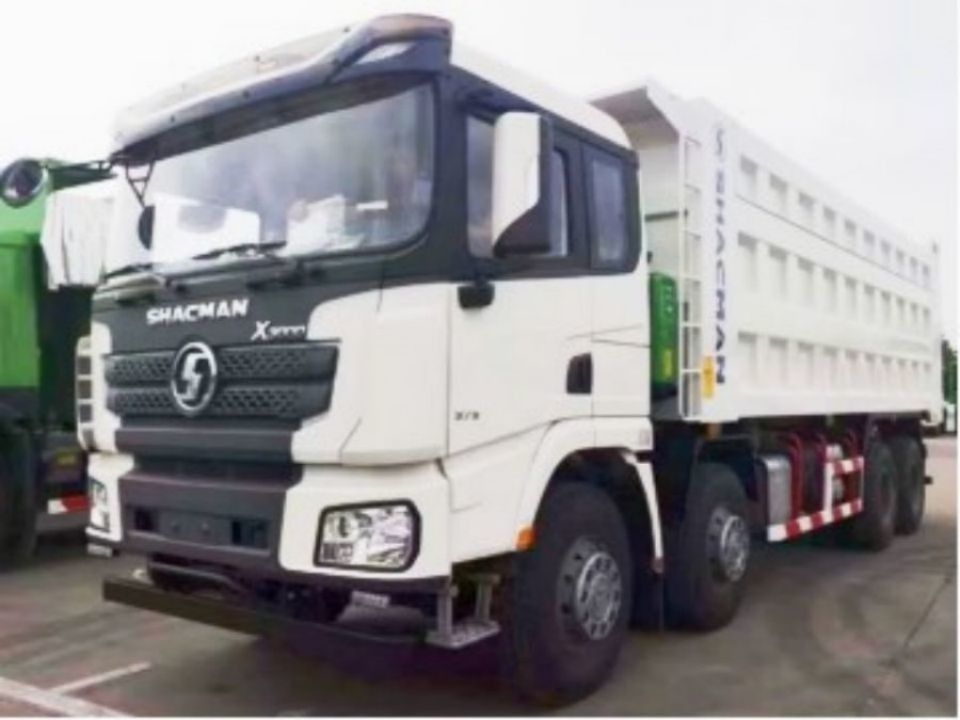 SHACMAN 8x4 440KM EuroV ciężki ciężarówka biała 20 - 30 ton