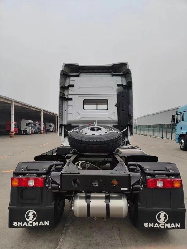 Ręczna zmiana biegów 10 kołowych ciężarówki ciągnistej SHACMAN 430hp X3000 4x2 podwójny kabina spająca głowa ciągnika